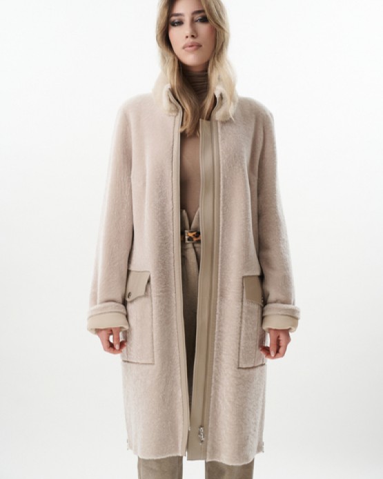 20060 Womens Shearling with Fur Beige
